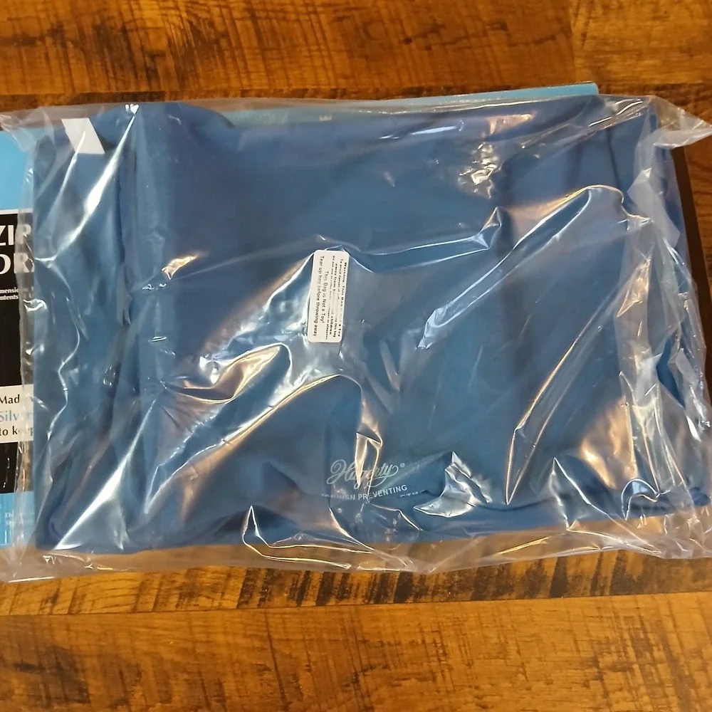 Hagerty Zippered Flatware Storage Drawer Liner -Tarnish Preventative Silverwa...